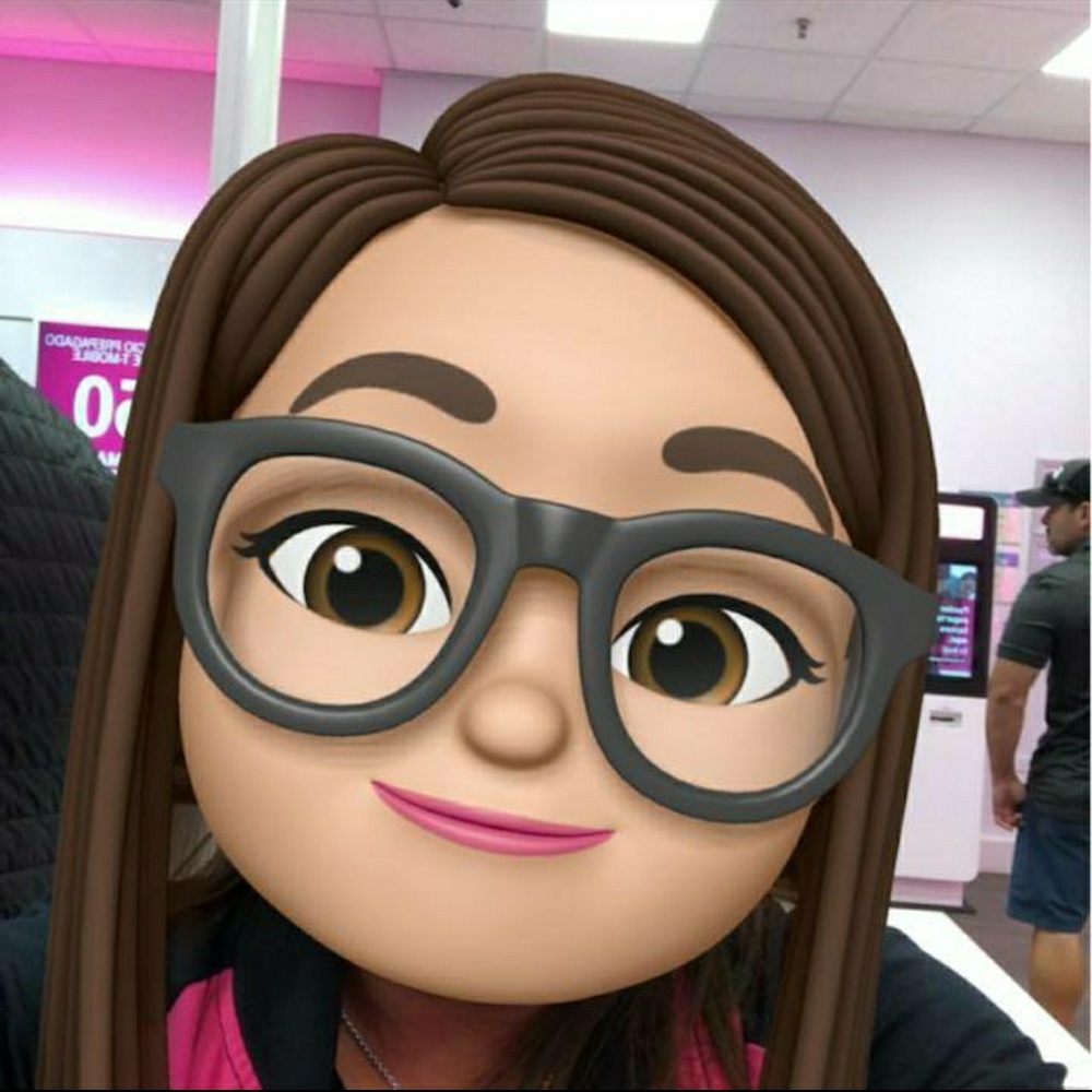 Meet your Posher, Becca